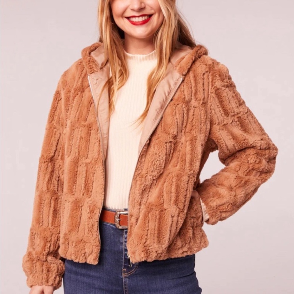 Band of the free small faux fur hooded zip up jacket small new